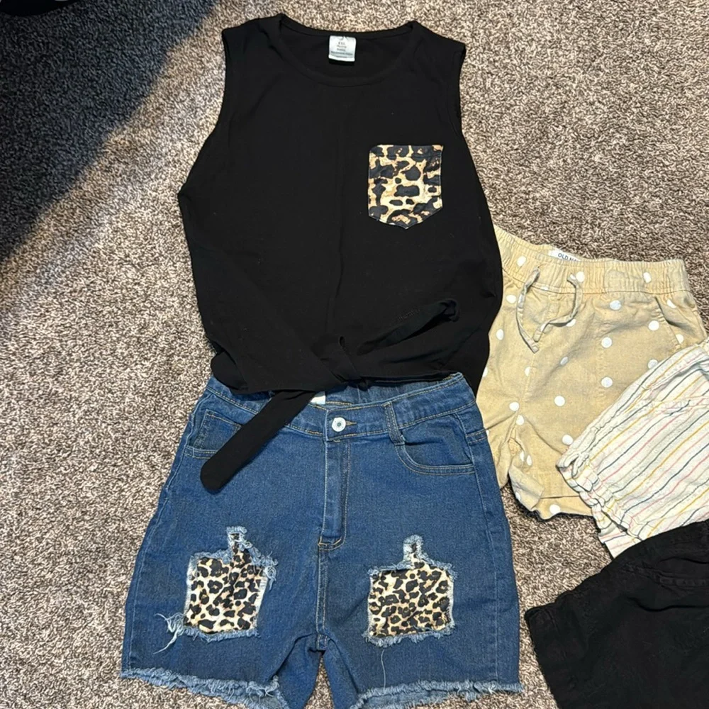 10/12 Stylish linen shorts and Leopard Tank Top Set